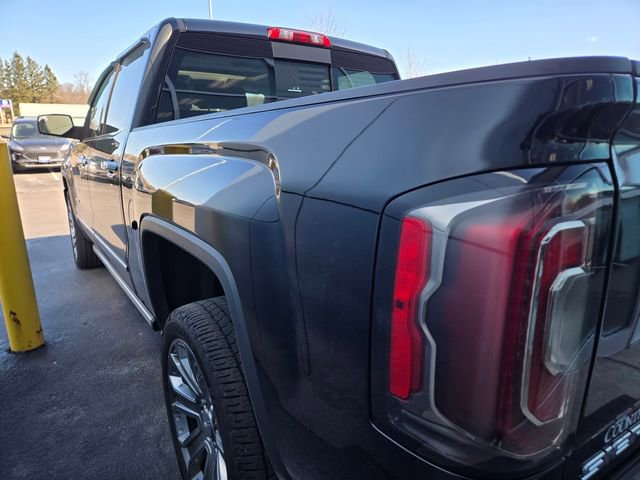Used 2018 GMC Sierra 1500 Denali w/ Denali Ultimate Package image 3