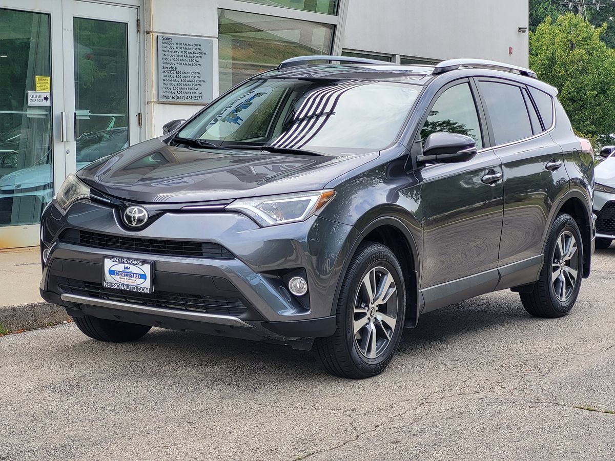 Used 2018 Toyota RAV4 XLE AWD/4WD image 10