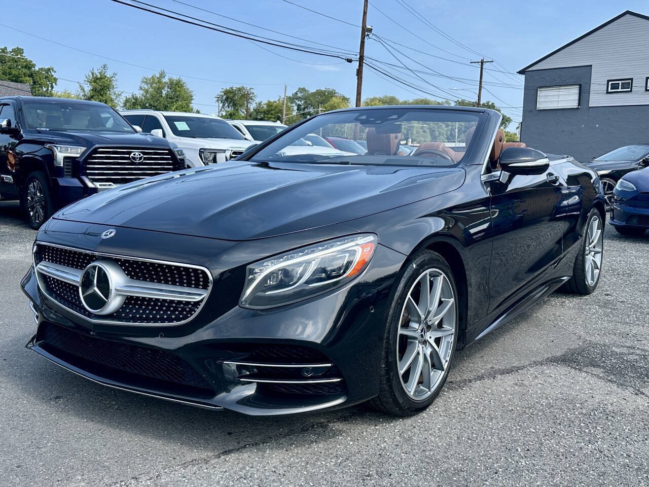 Used 2018 Mercedes-Benz S 560 Cabriolet image 3