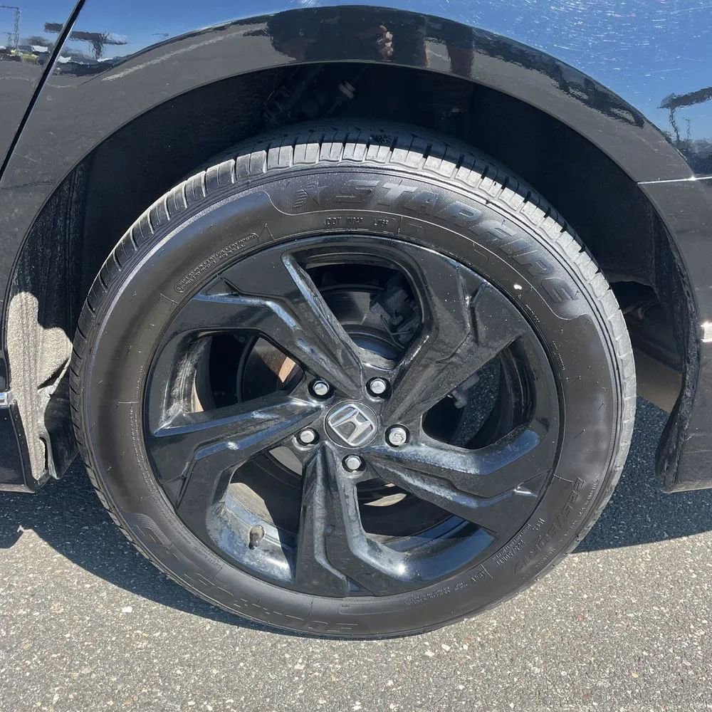 Used 2019 Honda Accord EX image 21