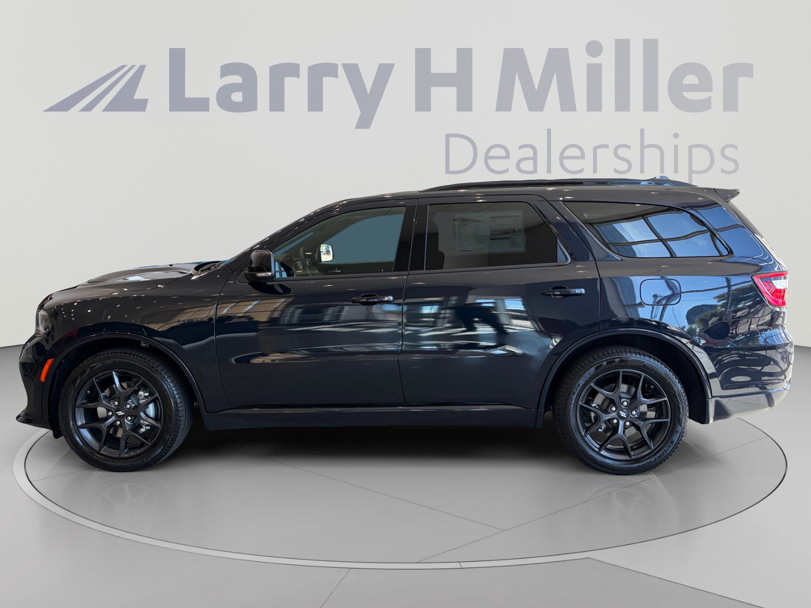 New 2027 Dodge Durango GT AWD/4WD image 2