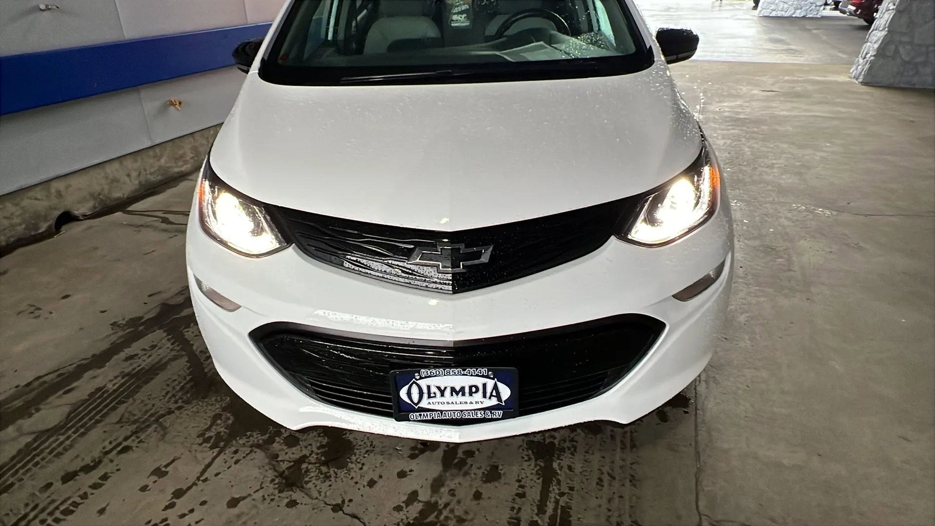Used 2020 Chevrolet Bolt LT image 2
