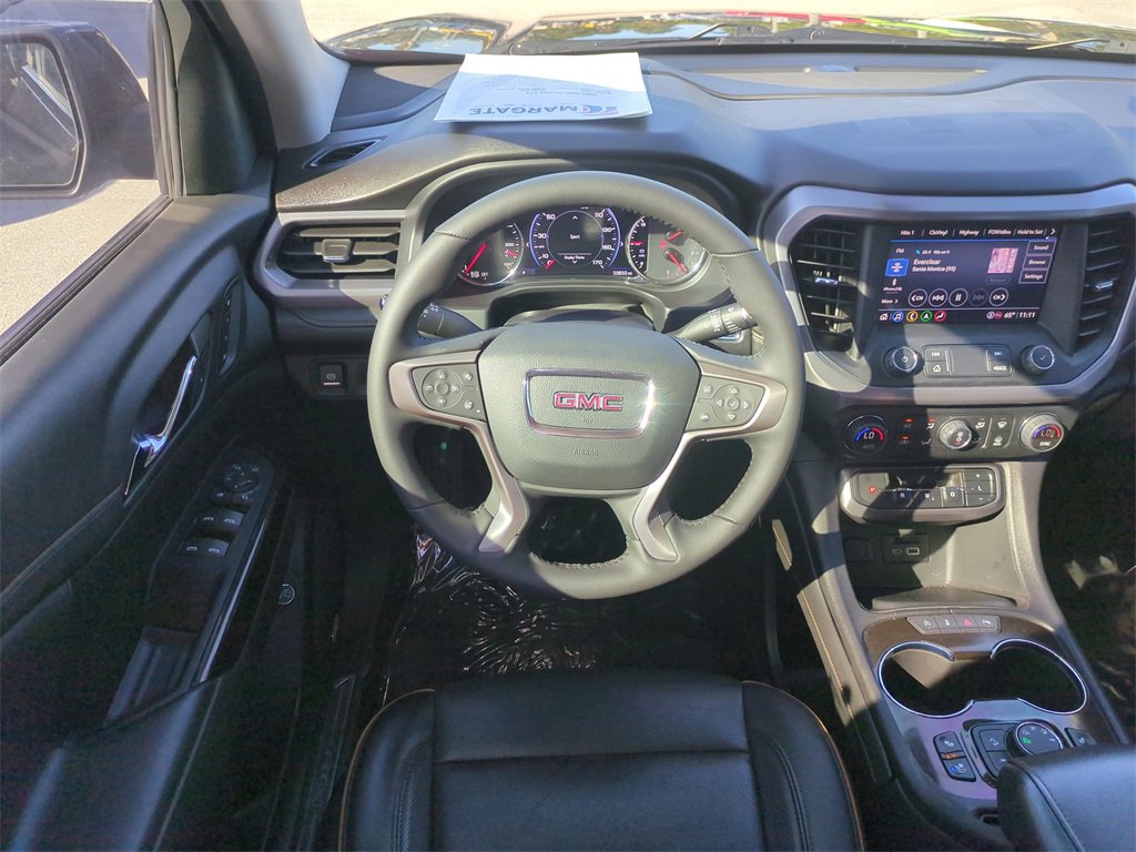 Used 2022 GMC Acadia AT4 w/ Technology Package image 18
