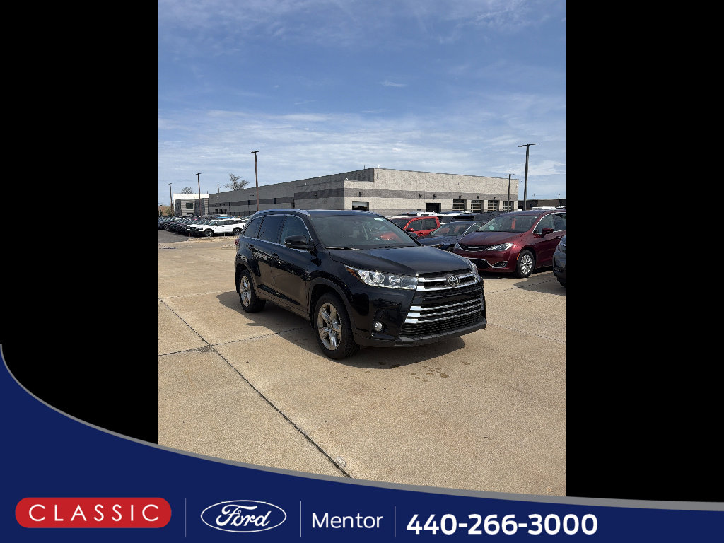 Used 2018 Toyota Highlander Limited image 1