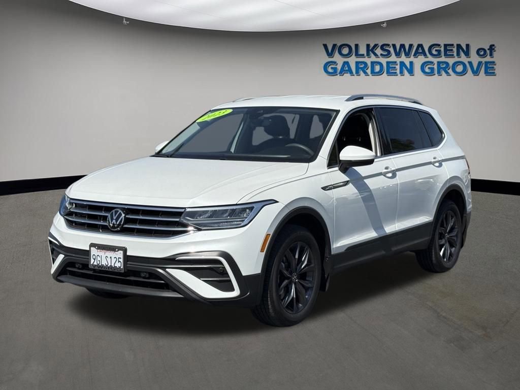 Used 2023 Volkswagen Tiguan SE image 4