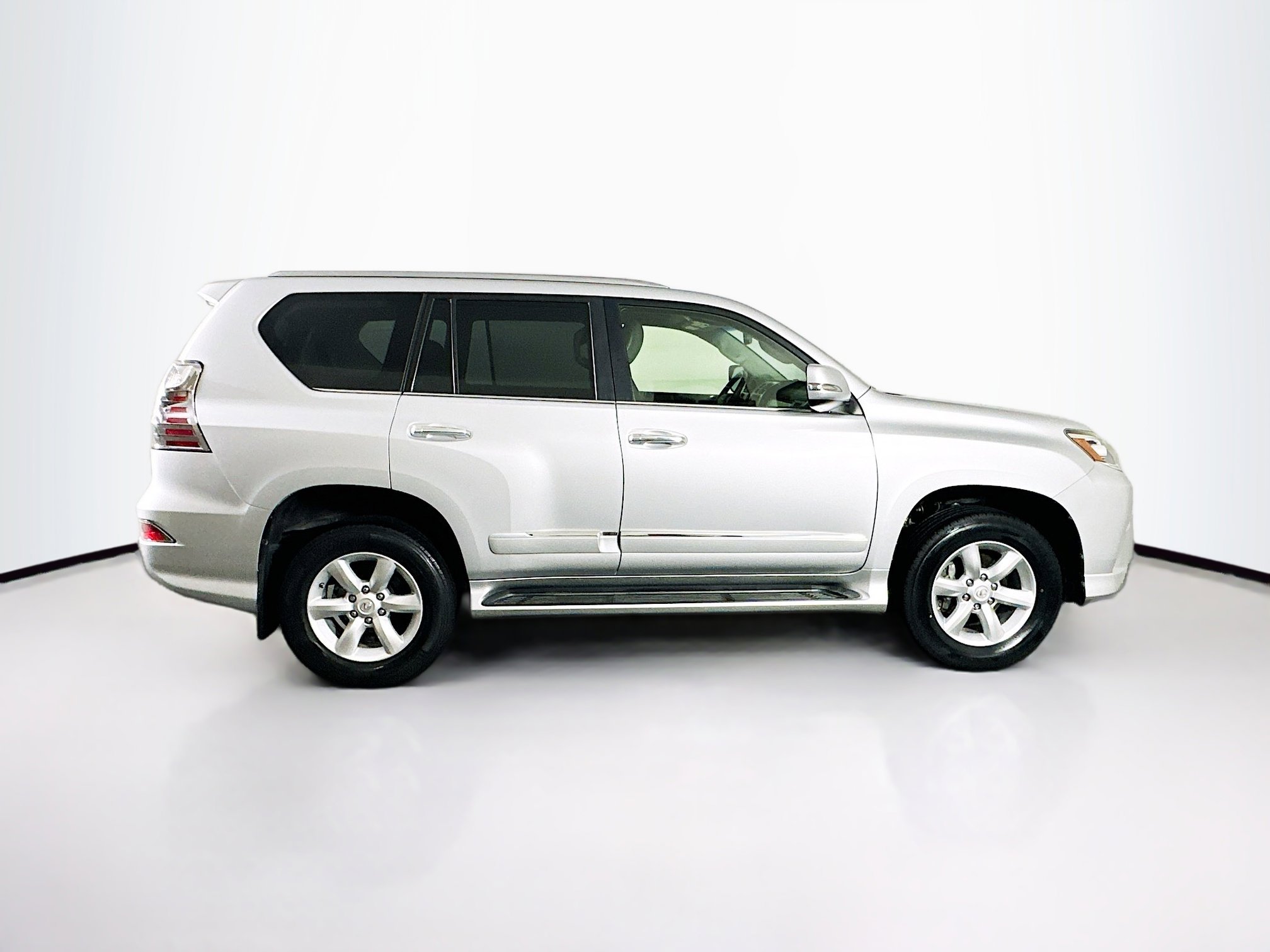 Used 2016 Lexus GX 460 4WD 4dr image 10