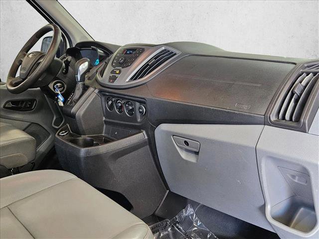 Used 2018 Ford Transit 250 148 Medium Roof RWD image 22