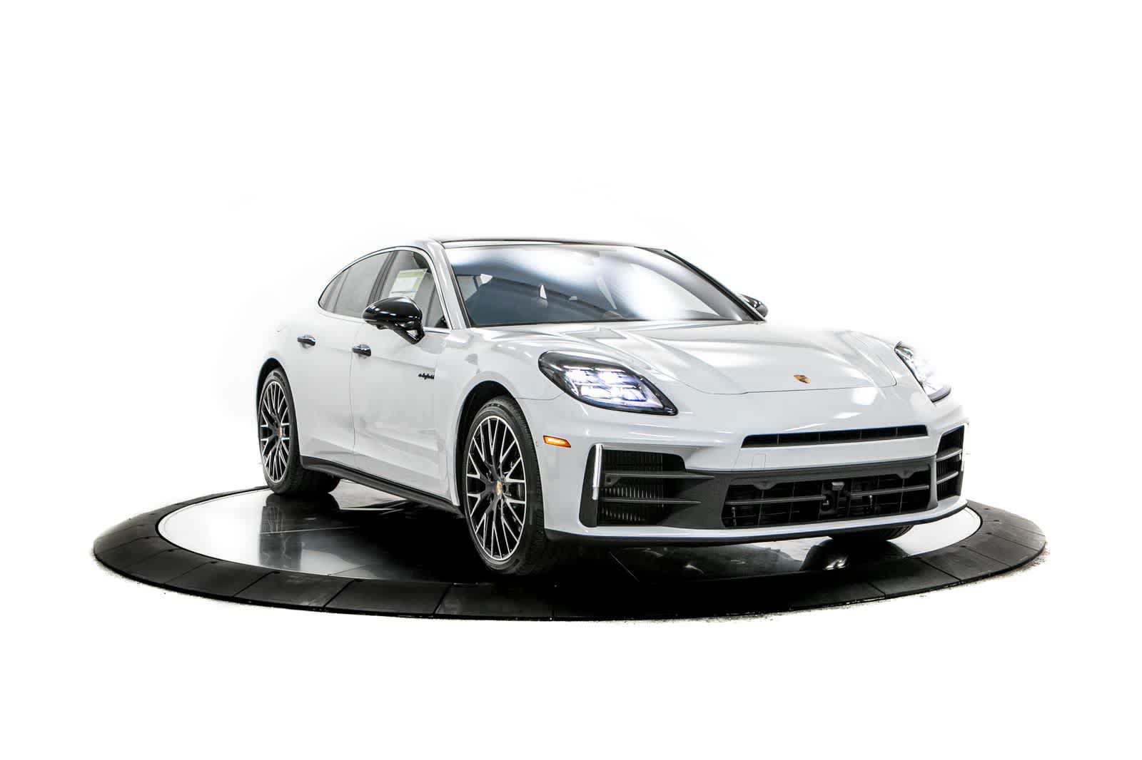 New 2026 Porsche Panamera 4 AWD/4WD image 9