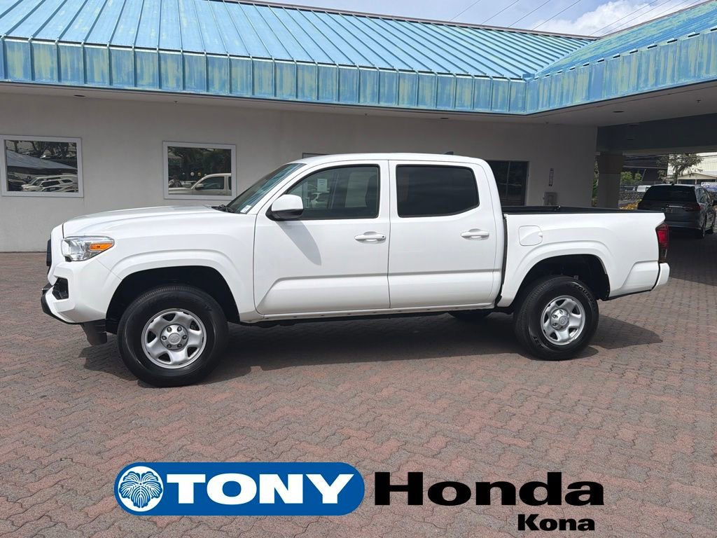 Used 2022 Toyota Tacoma SR image 1
