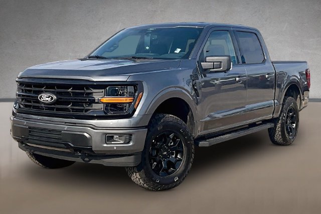 New 2026 Ford F150 XLT w/ Equipment Group 302A MID