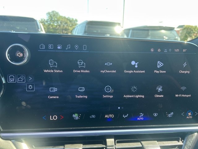 New 2026 Chevrolet Equinox EV LT image 23