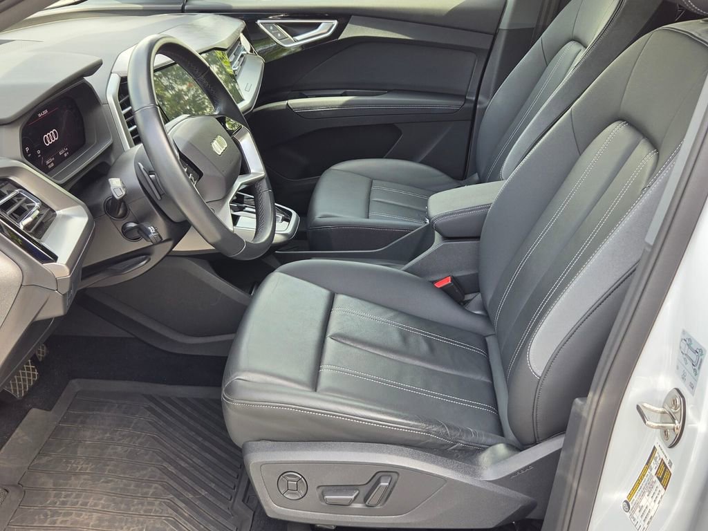 Used 2023 Audi Q4 e-tron Premium Plus w/ Premium Plus image 10