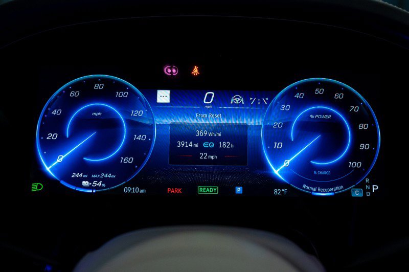 Certified 2023 Mercedes-Benz EQS 580 4MATIC Sedan image 17