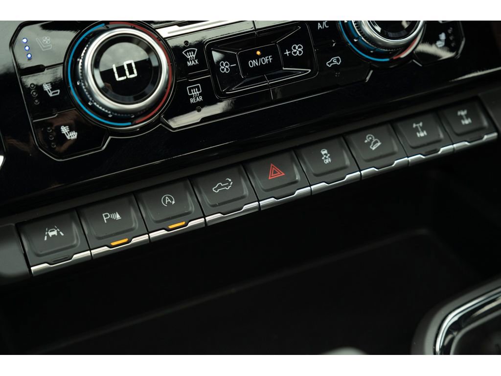 Used 2026 GMC Sierra 1500 AT4X image 26