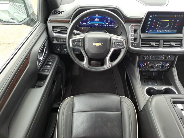 Used 2024 Chevrolet Suburban Premier image 11