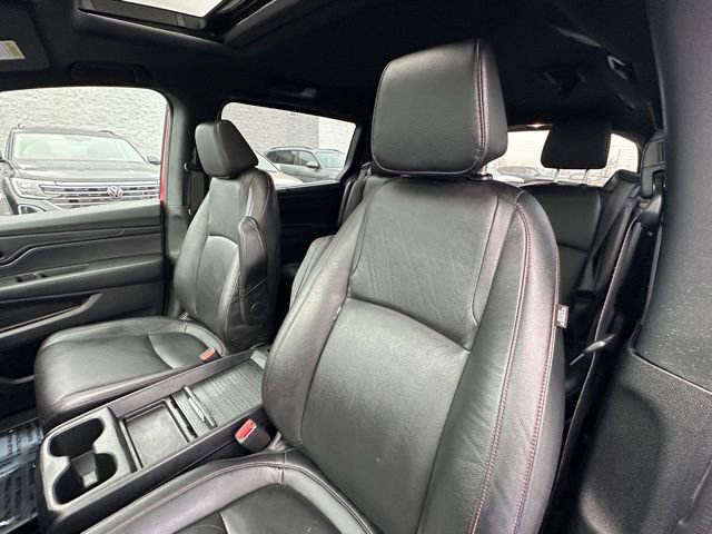 Used 2023 Honda Odyssey Sport image 27