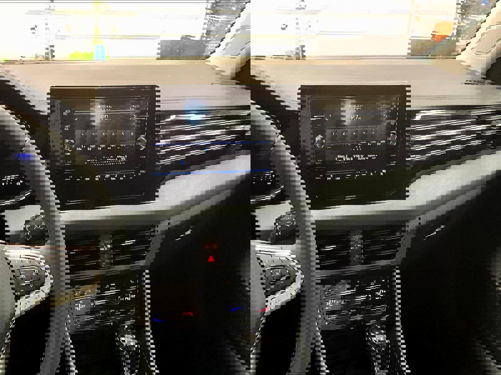 New 2026 Volkswagen Jetta SE image 9