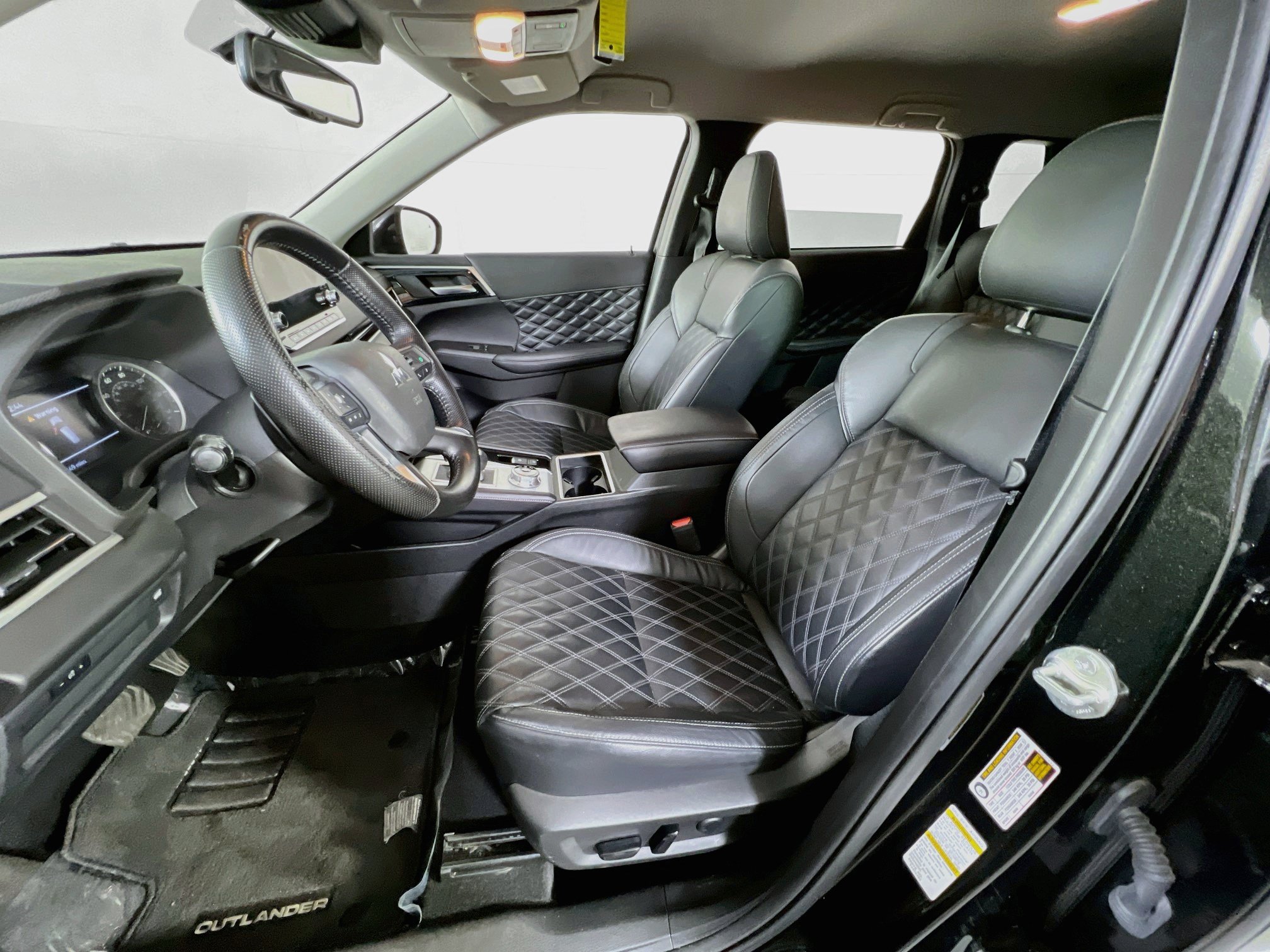 Used 2022 Mitsubishi Outlander SEL FWD image 21