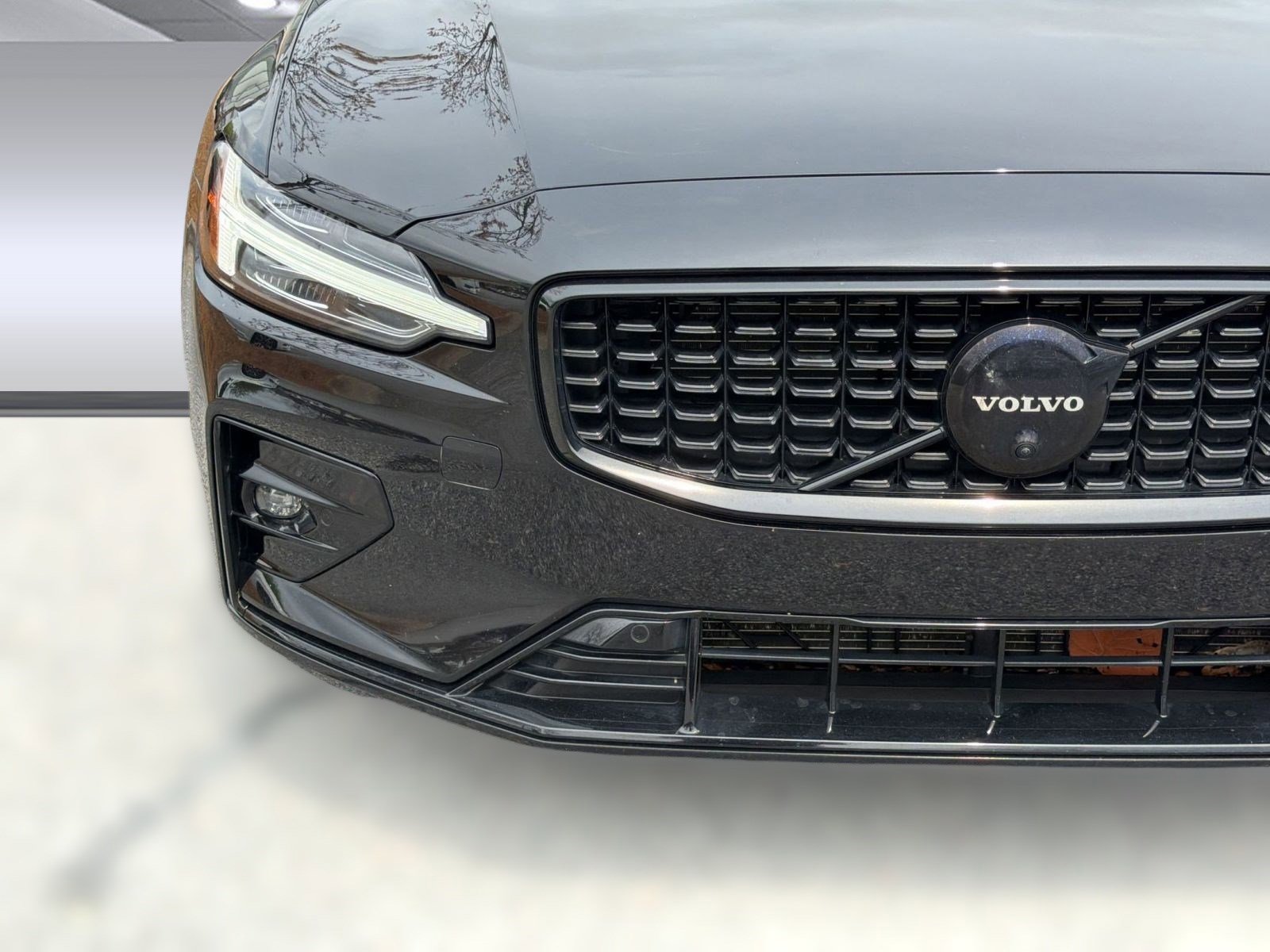 Certified 2023 Volvo S60 B5 Plus image 11