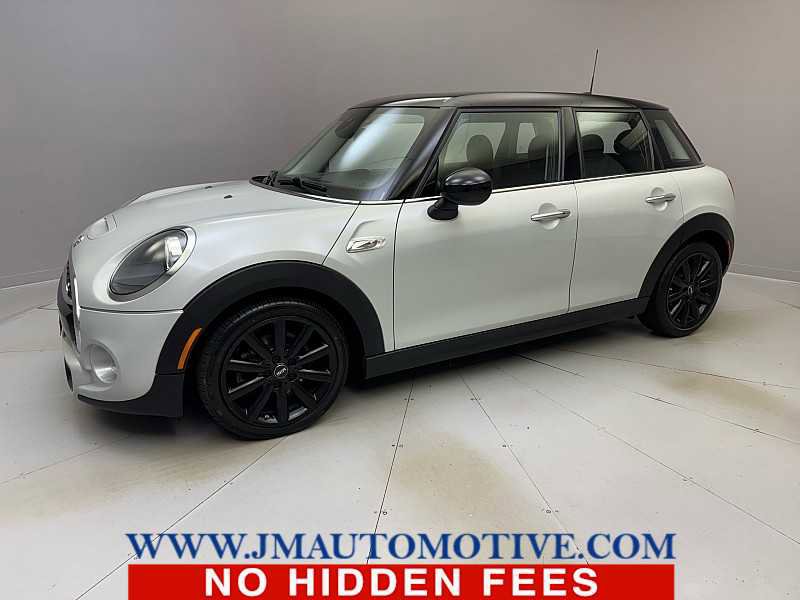 Used 2019 MINI Cooper S w/ Signature Upholstery Package image 1
