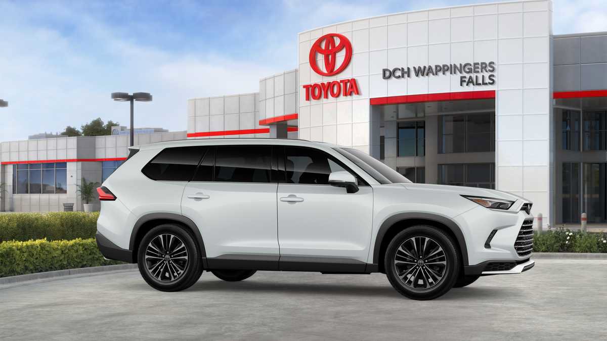 New 2026 Toyota Grand Highlander AWD Hybrid image 25