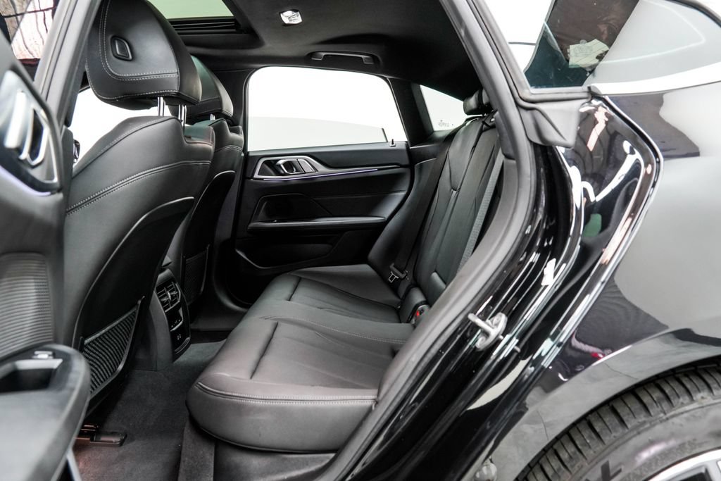 Used 2023 BMW i4 eDrive40 RWD image 19