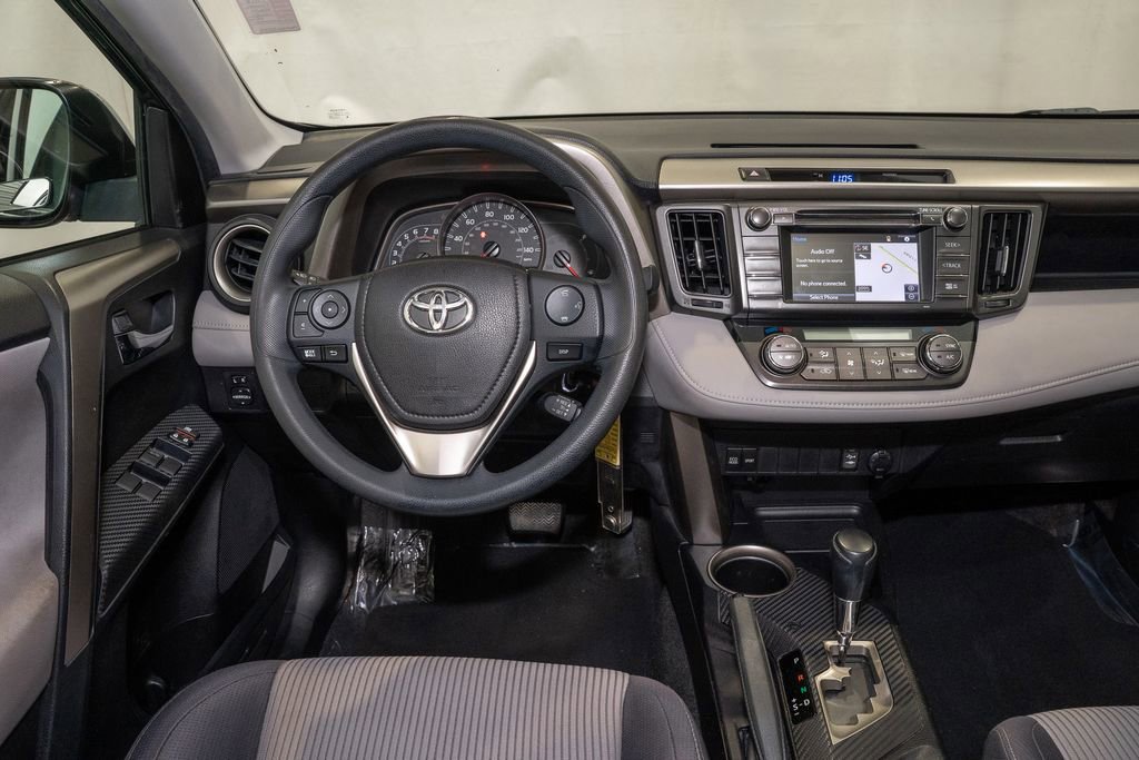 Used 2015 Toyota RAV4 XLE image 6