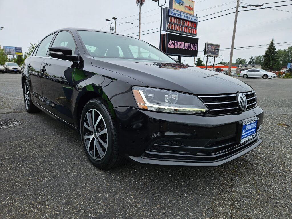 Used 2017 Volkswagen Jetta SE FWD image 6