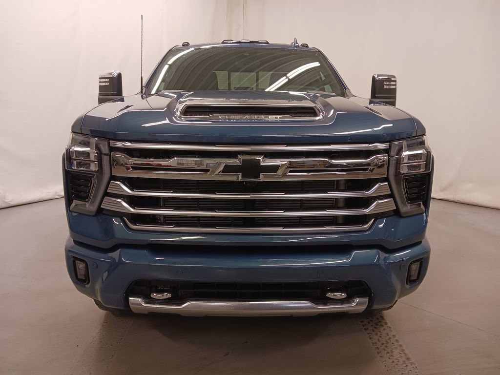 New 2026 Chevrolet Silverado 2500 High Country image 3