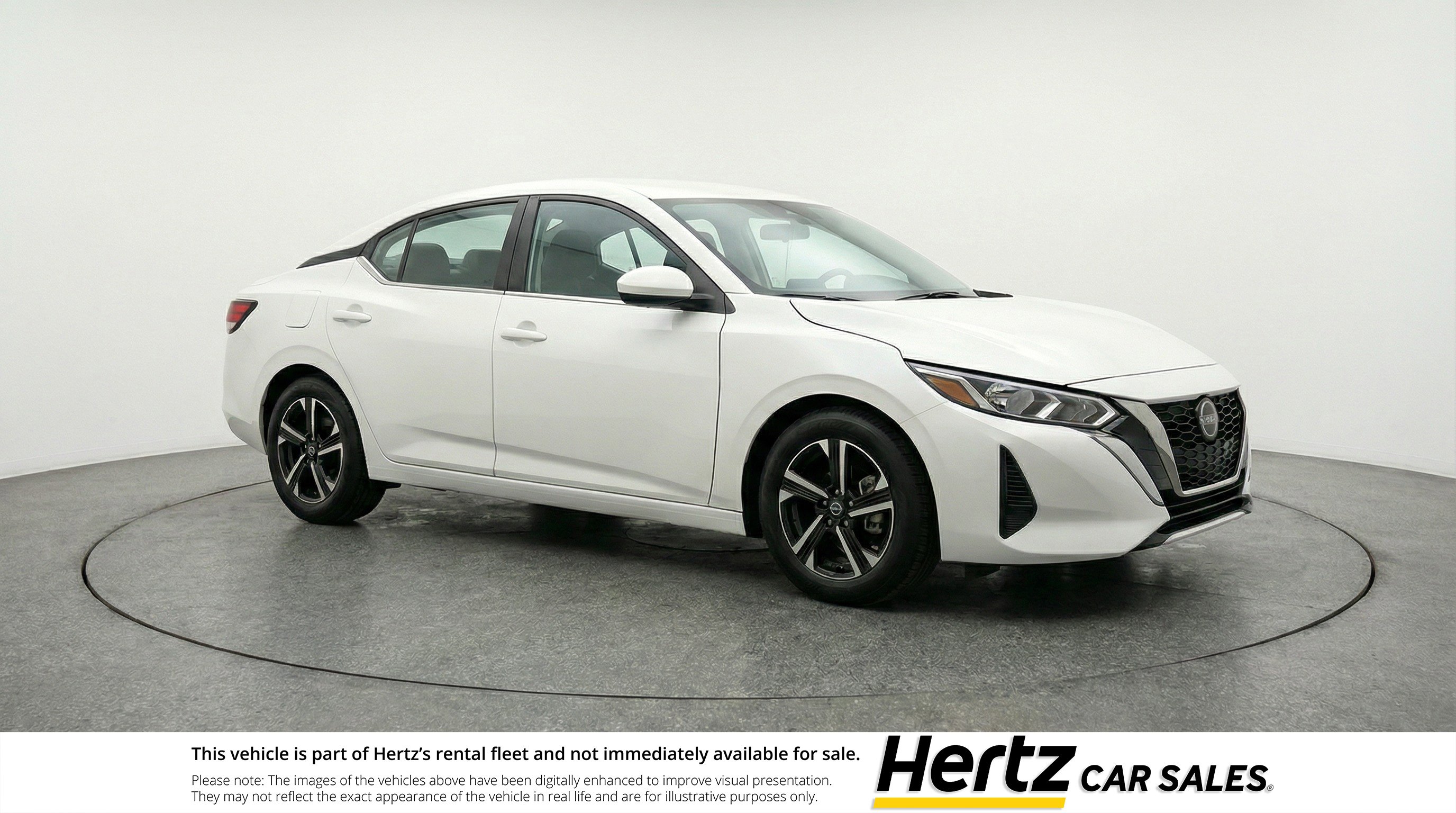 Used 2025 Nissan Sentra SV image 1