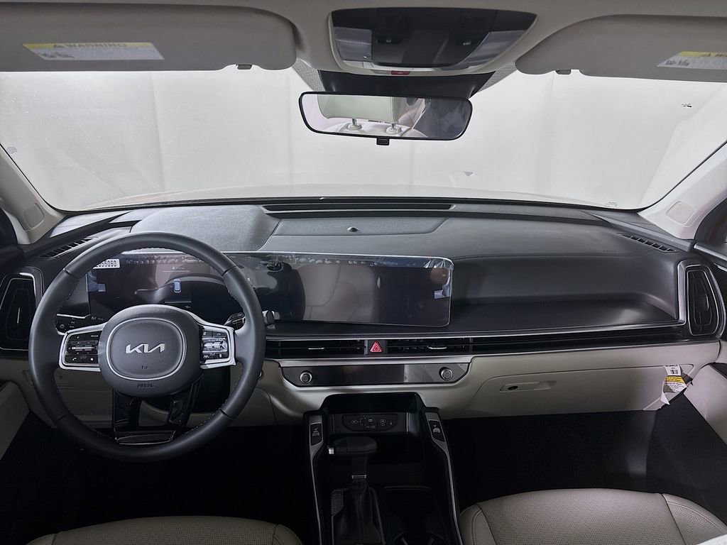 New 2025 Kia Sorento S image 13