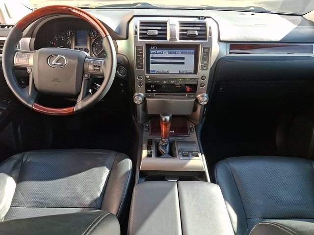 Used 2011 Lexus GX 460 w/ Comfort Plus Pkg AWD/4WD image 14