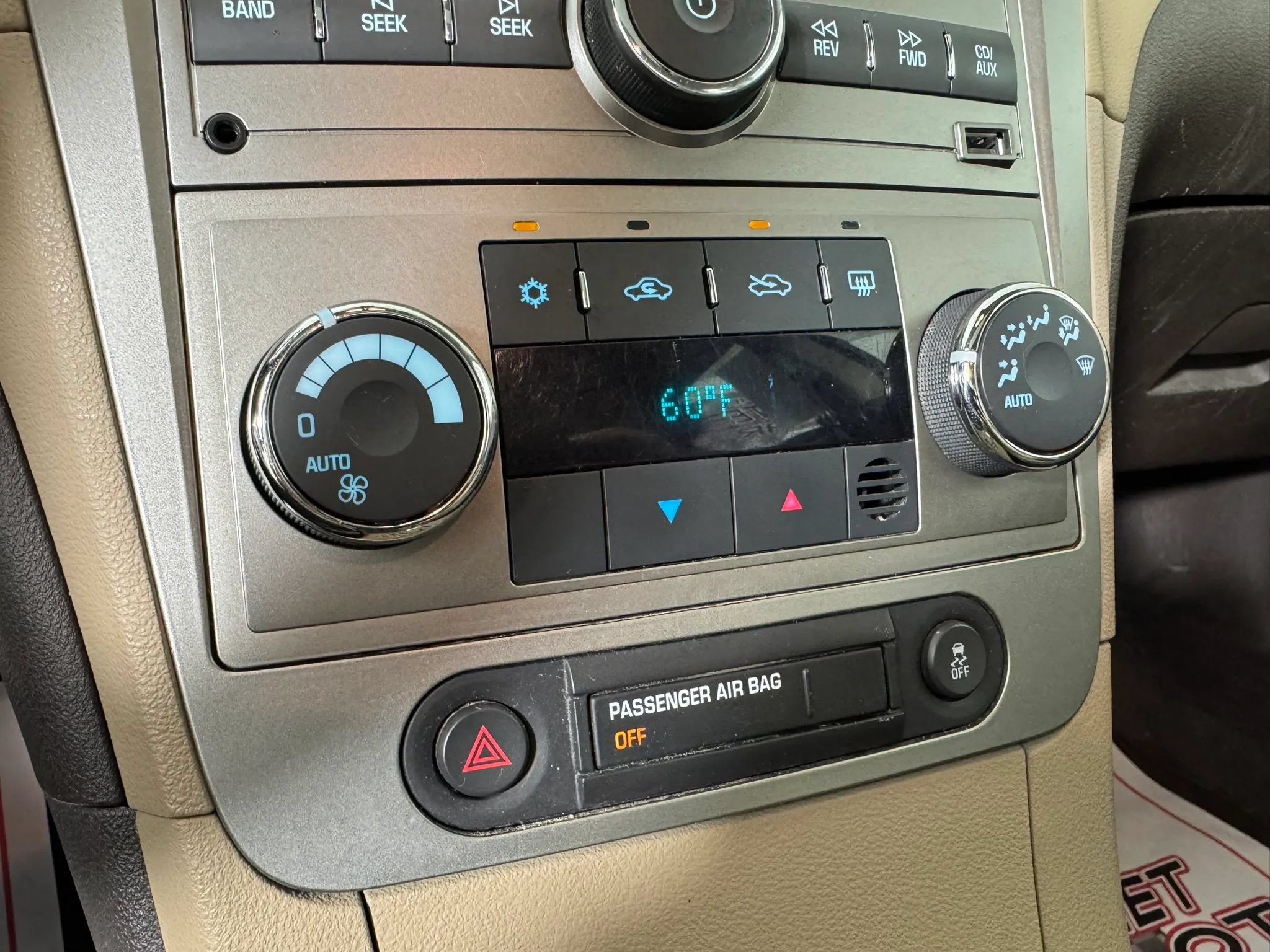 Used 2012 Chevrolet Malibu LTZ FWD image 18
