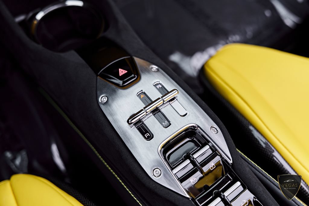 Used 2024 Ferrari SF90 Spider AWD/4WD image 78