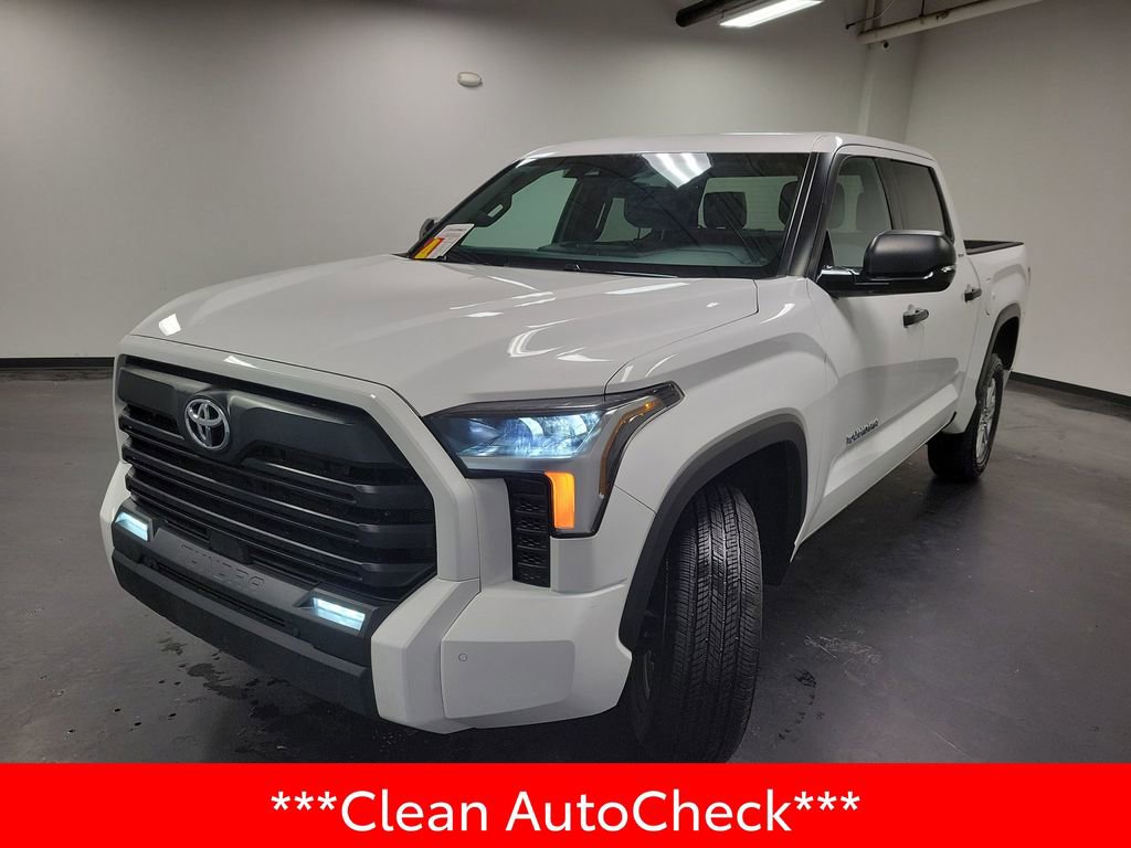 Used 2025 Toyota Tundra SR5 w/ SR5 Convenience Package image 4
