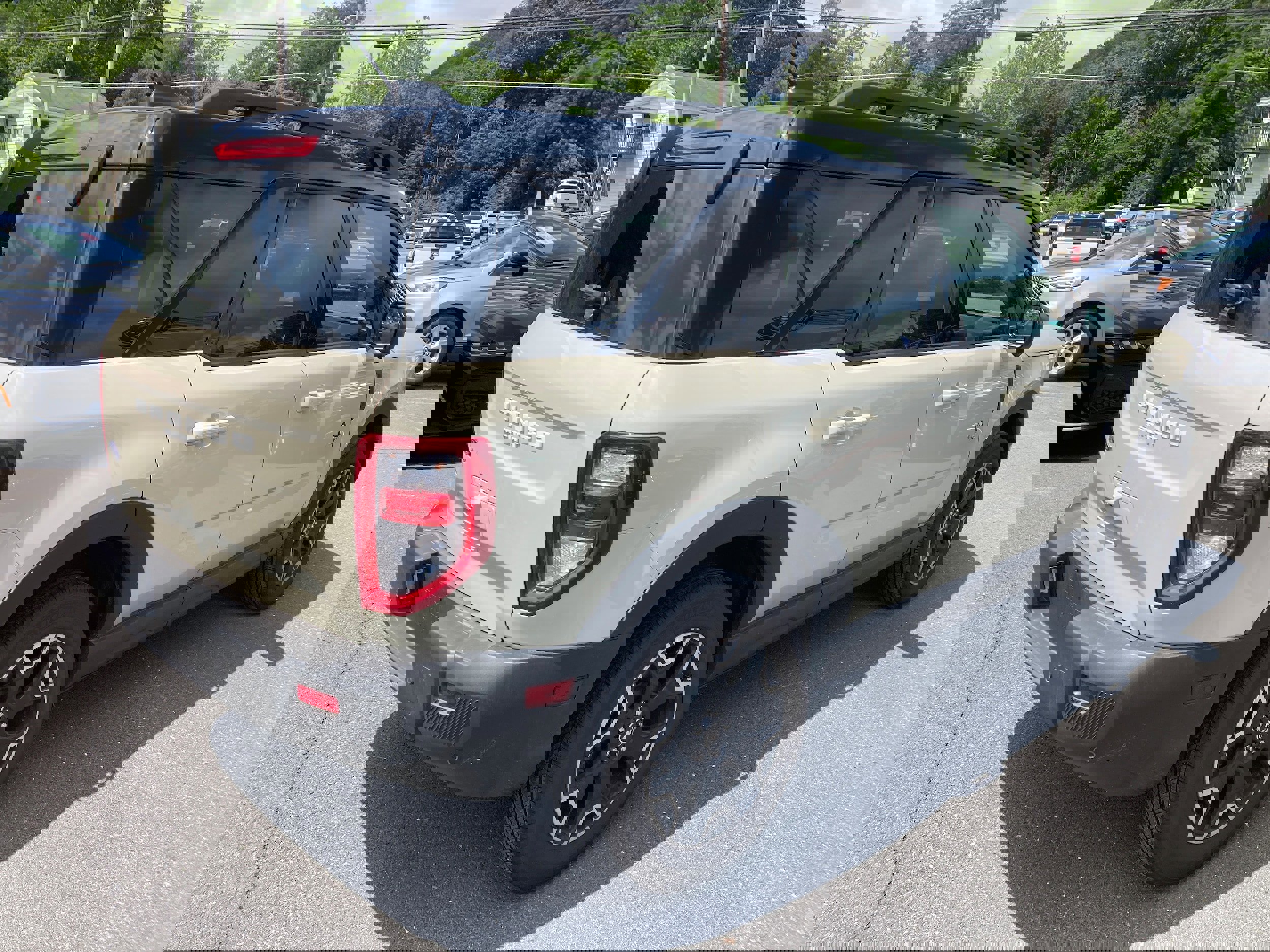 Certified 2025 Ford Bronco Sport Outer Banks w/ Outer Banks Tech Package+ image 4