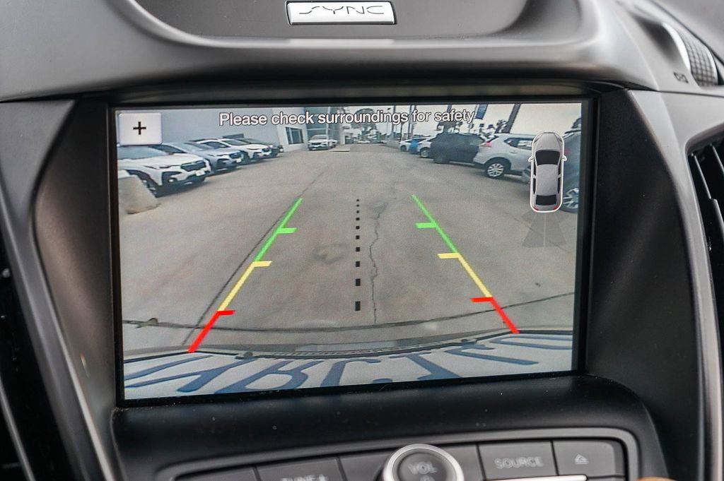Used 2017 Ford Escape SE w/ Equipment Group 201A image 26