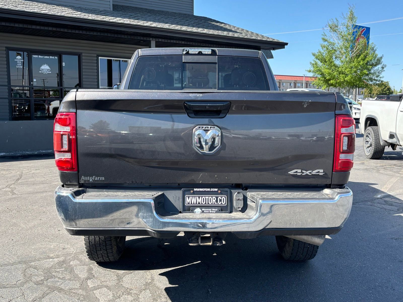 Used 2020 RAM 3500 Tradesman w/ Towing Technology Group AWD/4WD image 4
