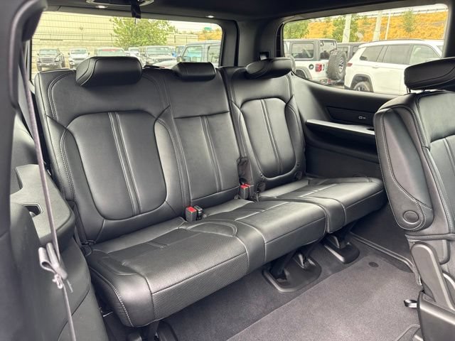 New 2026 Jeep Grand Wagoneer Limited AWD/4WD image 25