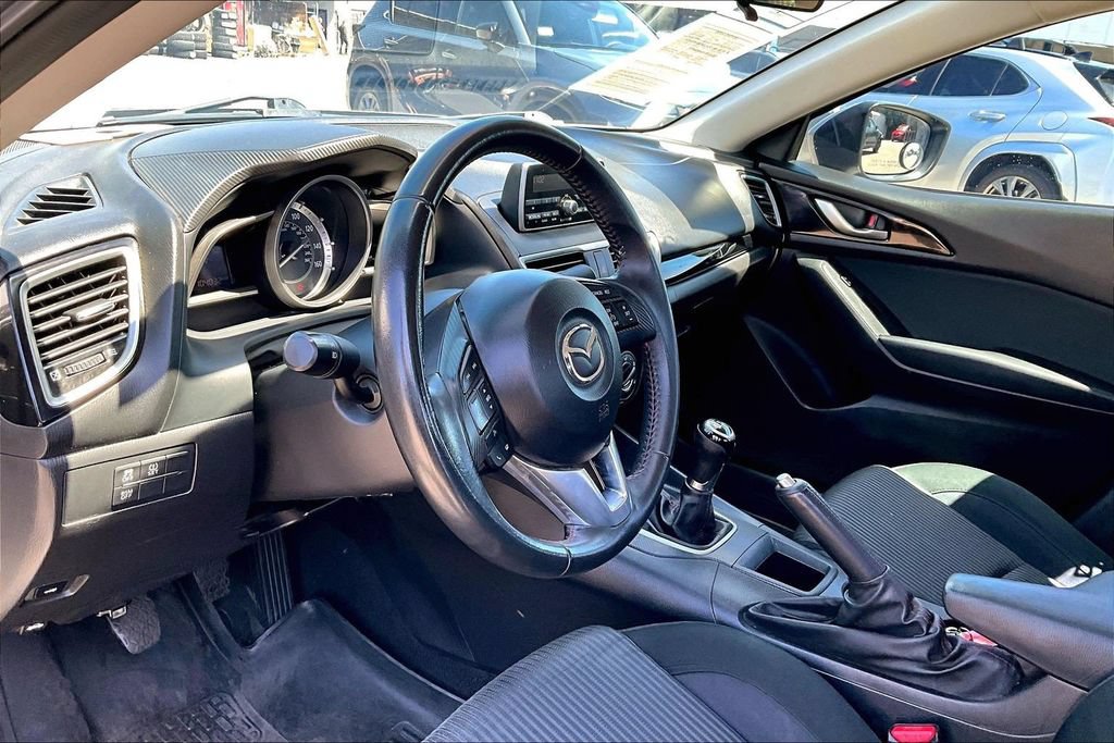 Used 2014 MAZDA MAZDA3 i Touring FWD image 9