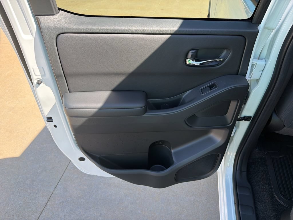 New 2026 Nissan Frontier SV w/ SV Convenience Package RWD image 13