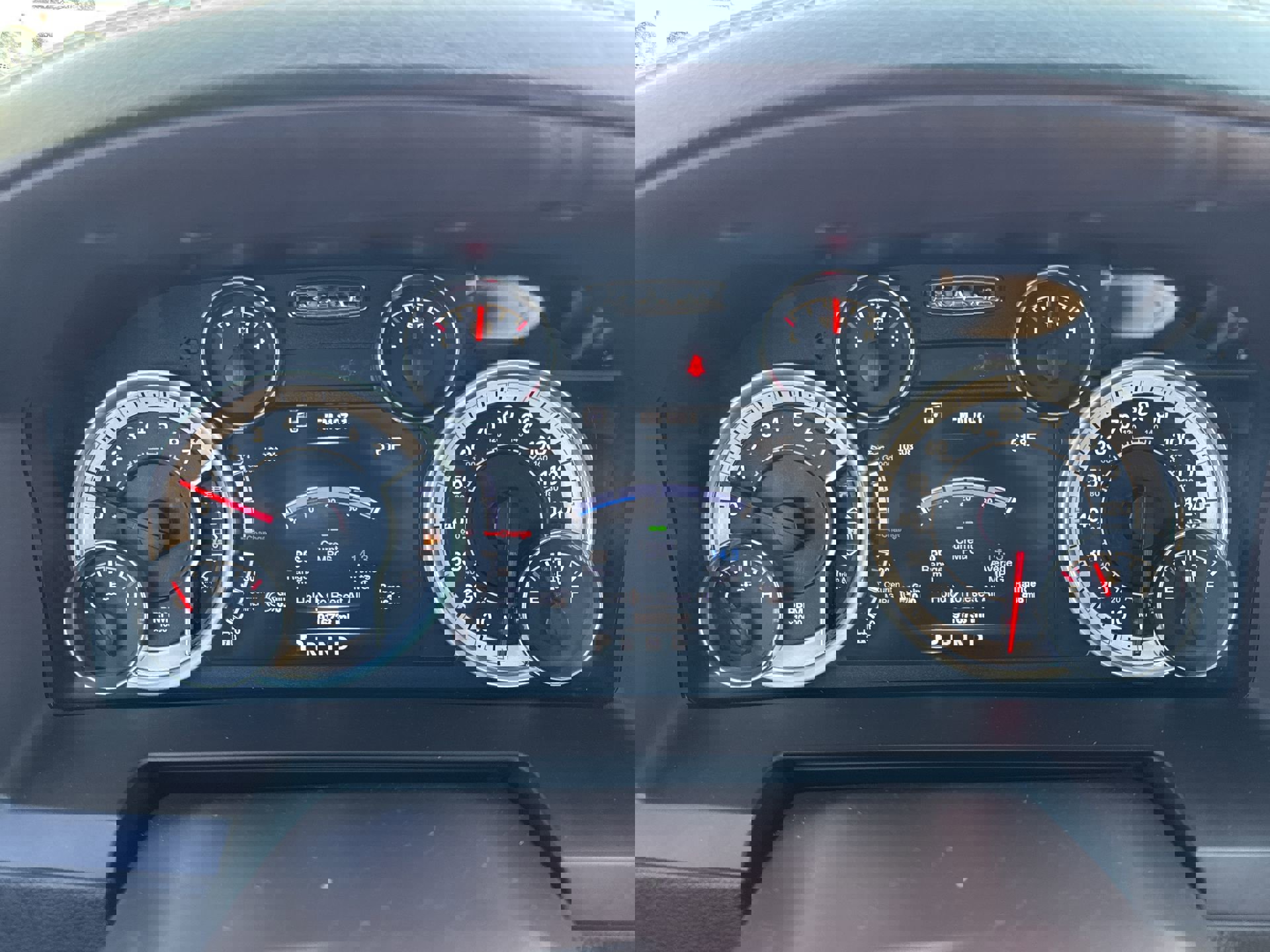 Used 2013 RAM 1500 Laramie w/ Convenience Group image 15