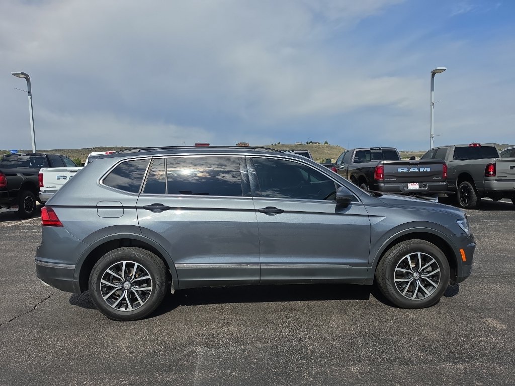 Used 2021 Volkswagen Tiguan SE AWD/4WD image 4