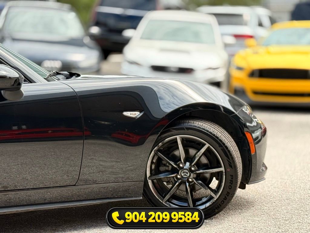 Used 2017 MAZDA MX-5 Miata Grand Touring RWD image 9