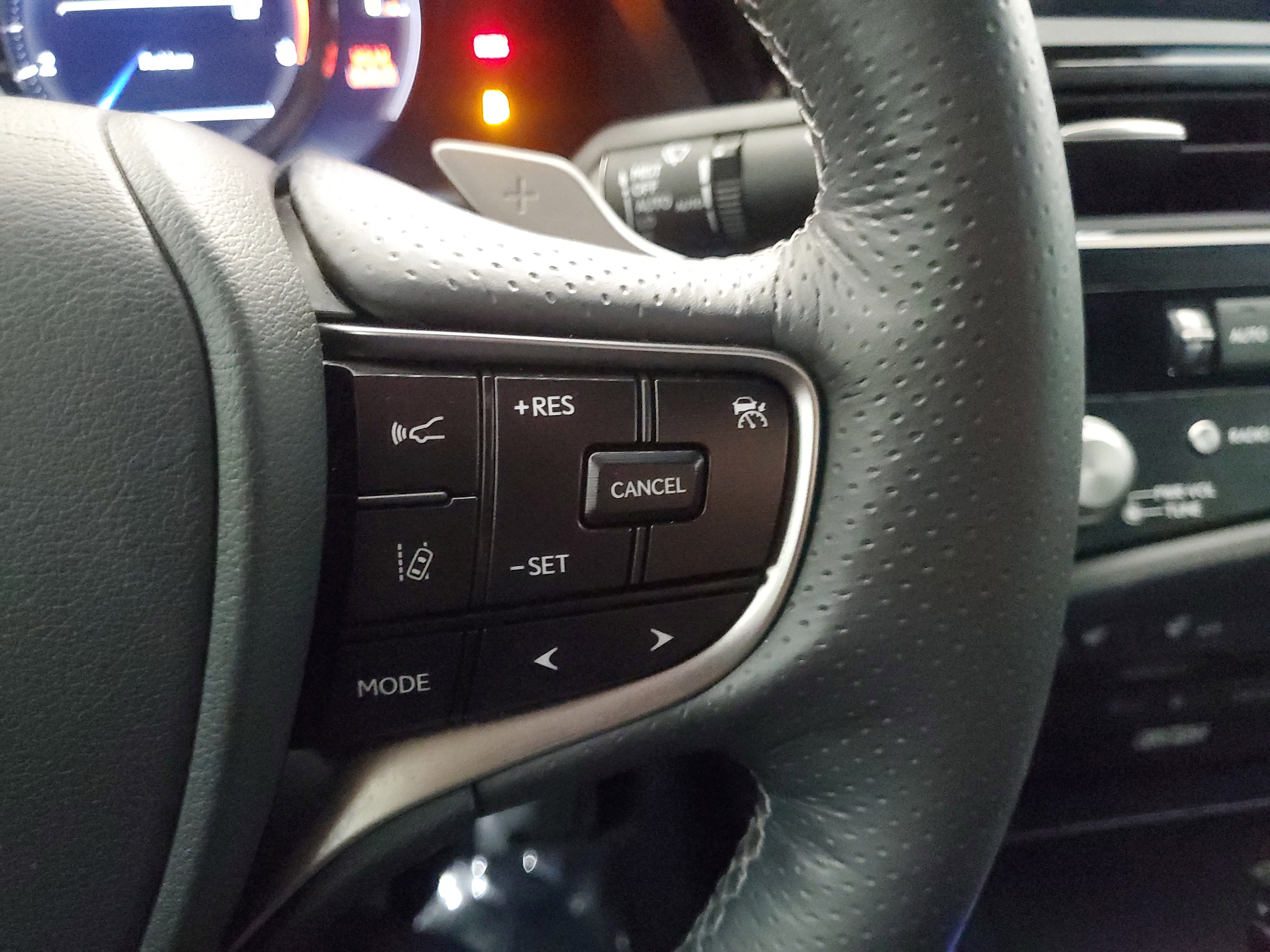 Used 2022 Lexus ES 350 F Sport w/ Accessory Package 2 image 28