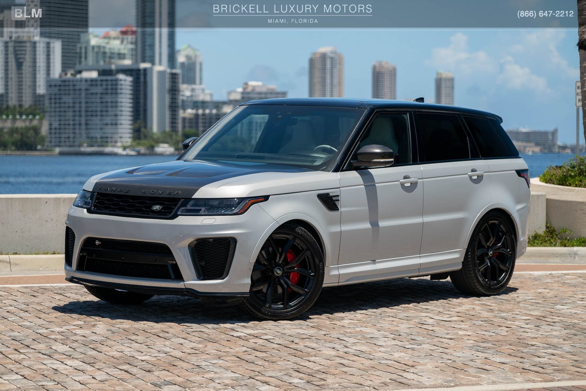 Used 2022 Land Rover Range Rover Sport SVR Carbon Edition AWD/4WD image 12