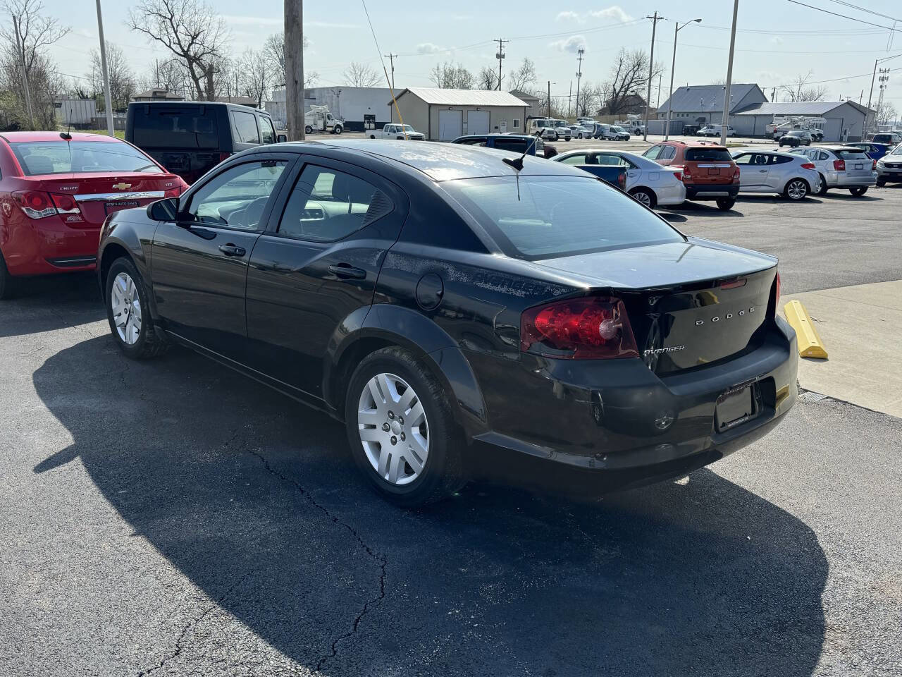 Used 2011 Dodge Avenger Express image 6