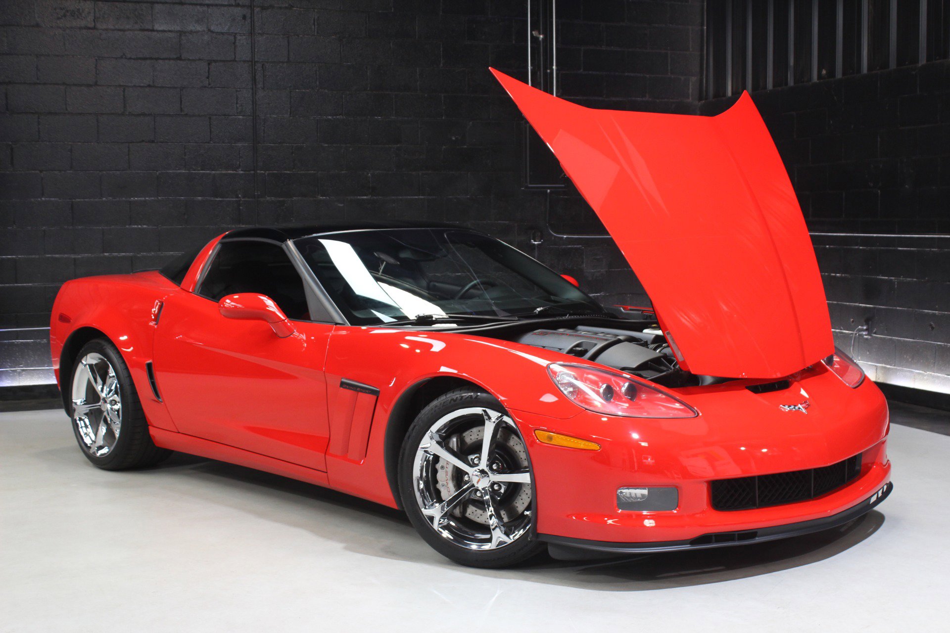 Used 2013 Chevrolet Corvette Grand Sport w/ 2LT Preferred Equipment Group image 27