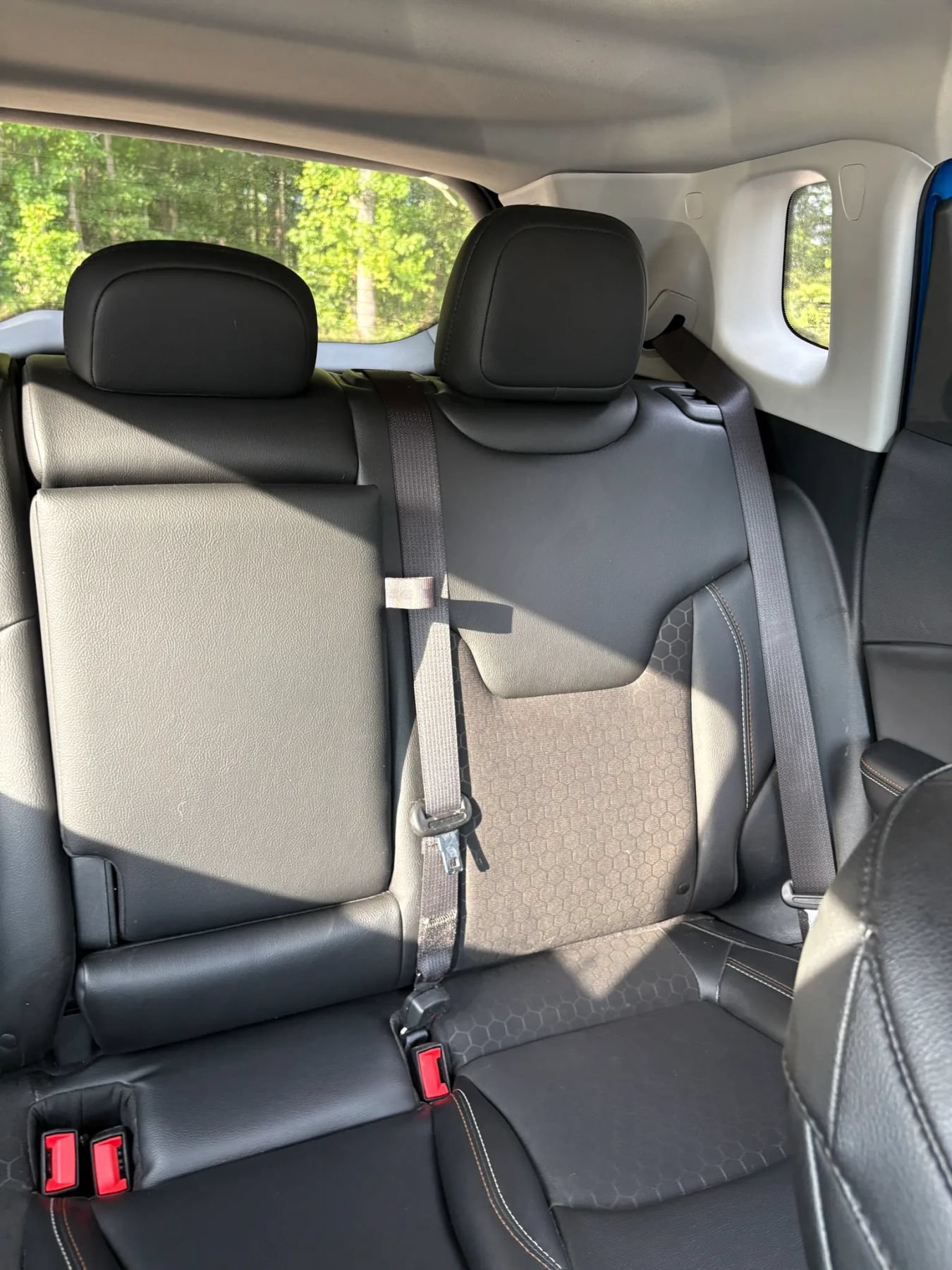 Used 2021 Jeep Compass Latitude w/ Sun and Sound Group AWD/4WD image 49