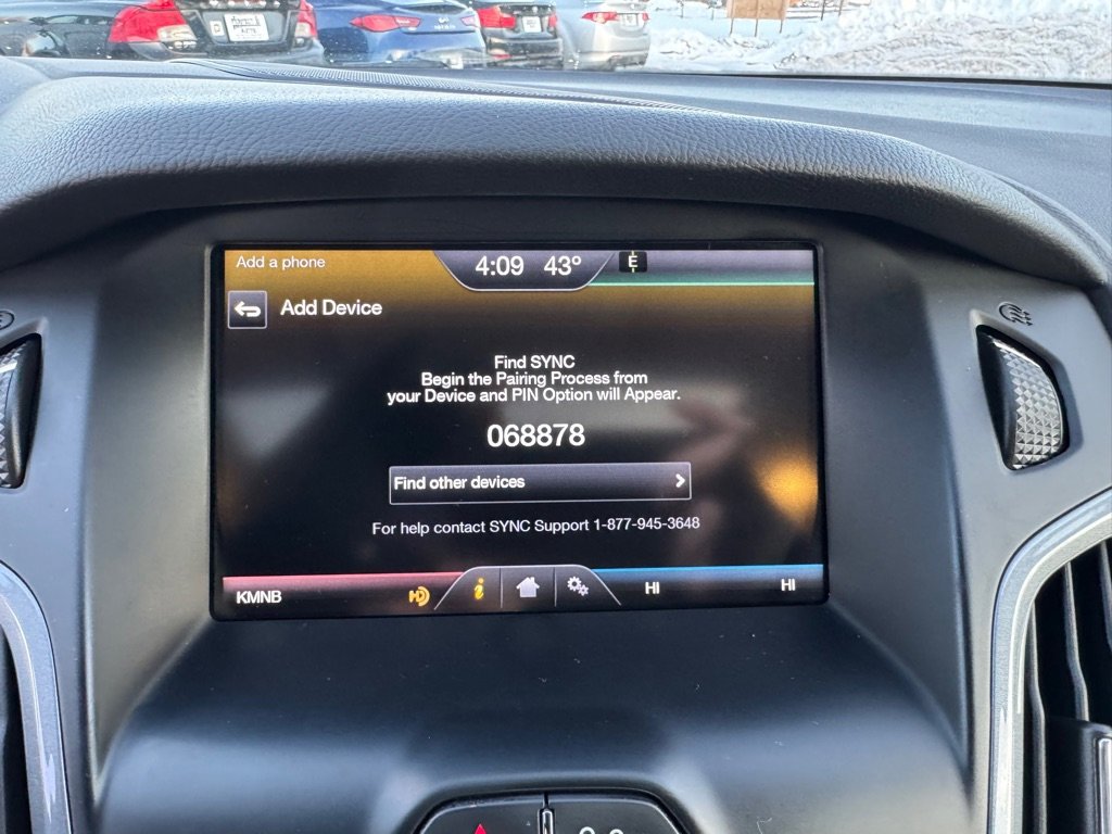 Used 2014 Ford Focus Titanium image 40